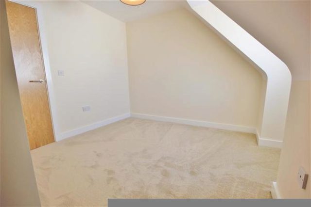  Image of 1 bedroom Flat for sale in Richmond Road Parkstone Poole BH14 at Richmond Road, Poole