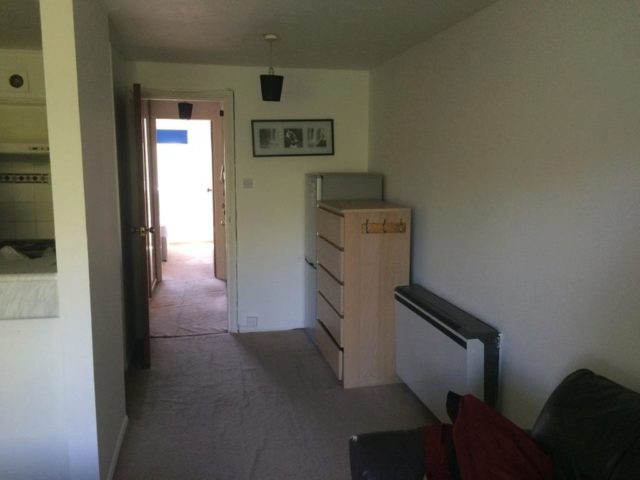  Image of 1 bedroom Flat to rent in Harp Island Close London NW10 at One Double Bedroom Flat Wembley