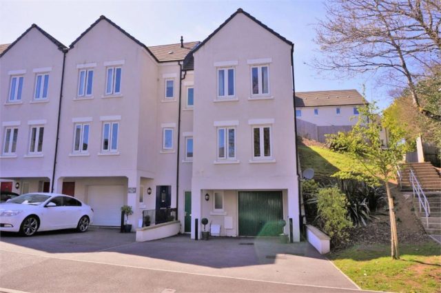  Image of 3 bedroom End of Terrace for sale in Golitha Rise Liskeard PL14 at Golitha Rise, Liskeard, Cornwall