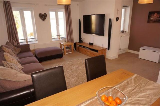  Image of 3 bedroom End of Terrace for sale in Golitha Rise Liskeard PL14 at Golitha Rise, Liskeard, Cornwall