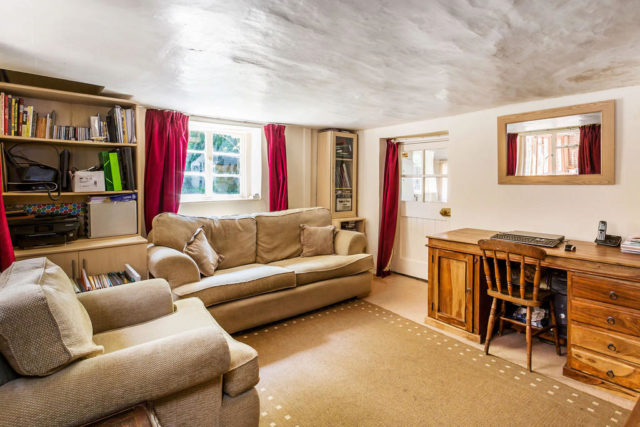  Image of 5 bedroom Cottage for sale in Winkhurst Green Ide Hill Sevenoaks TN14 at Winkhurst Green, Ide Hill, TN14