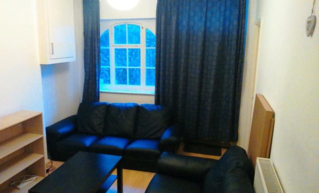  Image of 1 bedroom Property to rent in Bower Road Sheffield S10 at Lovely 1 bed flat, Bower Rd