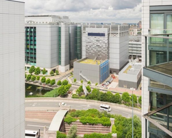  Image of 1 bedroom Flat to rent in Blackwall Way London E14 at Neutron Tower, Blackwall Way, Canary Wharf, E14