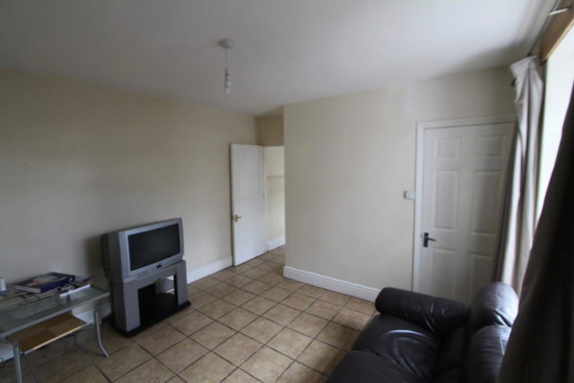  Image of 1 bedroom Flat to rent in Lichfield Road Shelfield Walsall WS4 at Lichfield Road, Shelfield, Walsall