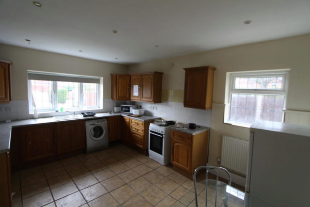  Image of 1 bedroom Flat to rent in Lichfield Road Shelfield Walsall WS4 at Lichfield Road, Shelfield, Walsall