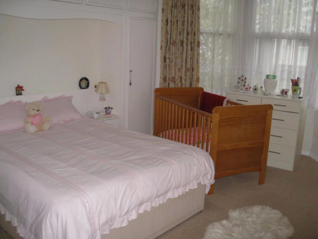  Image of 2 bedroom Flat for sale in Wightman Road London N4 at Wightman Road, London, N4