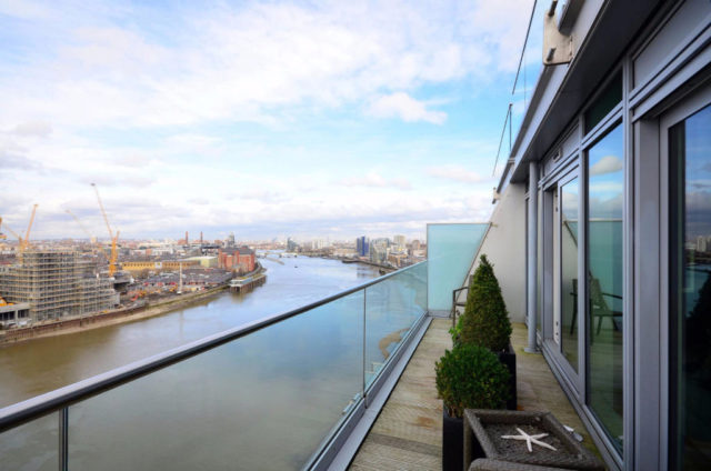  Image of 2 bedroom Flat for sale in Juniper Drive London SW18 at London, SW18