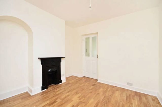  Image of 2 bedroom Flat to rent in Ormonde Gate London SW3 at Ormonde Gate, Chelsea, SW3