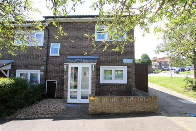  Image of 2 bedroom Houses for sale in Polsteads Vange Basildon SS16 at Polsteads, Basildon