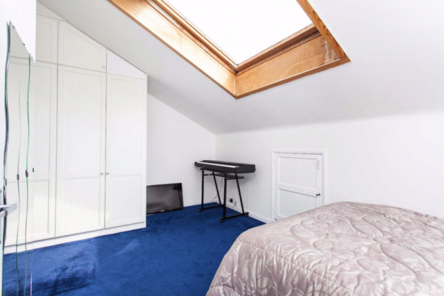  Image of 3 bedroom Flat for sale in The Alders West Wickham BR4 at The Alders, BR4