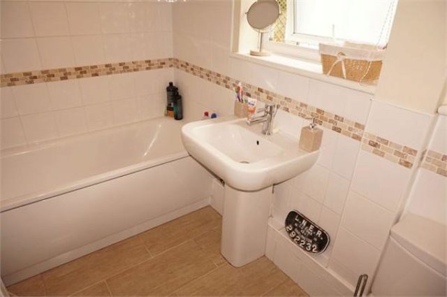  Image of 3 bedroom Detached house for sale in Gwelmeneth Park St. Cleer Liskeard PL14 at Gwelmeneth Park, St Cleer, Liskeard, Cornwall