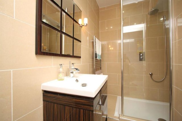  Image of 3 bedroom Maisonette to rent in Eccleston Street London SW1W at Eccleston Street, Pimlico, SW1W