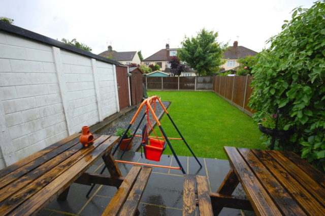  Image of 3 bedroom Semi-Detached house for sale in First Avenue Broomfield Chelmsford CM1 at First Avenue, Chelmsford, CM1
