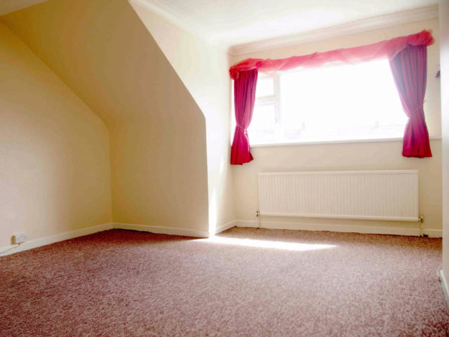  Image of 4 bedroom Terraced house for sale in Park Close Gorseinon Swansea SA4 at Park Close, Gorseinon, Abertawe, SA4
