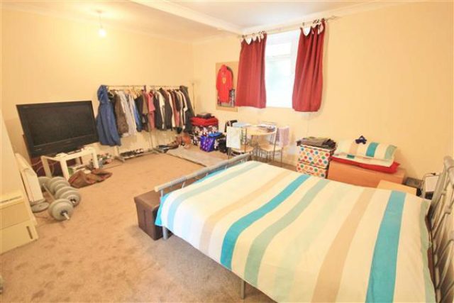  Image of 7 bedroom Terraced house for sale in Bournemouth Road Parkstone Poole BH14 at Bournemouth Road, Parkstone