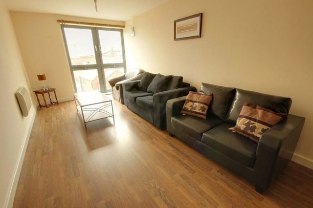  Image of 1 bedroom Flat to rent in The Springs Wakefield WF1 at 17 Custom House, The Springs, Wakefield