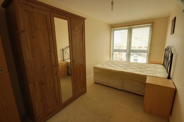  Image of 1 bedroom Flat to rent in The Springs Wakefield WF1 at 17 Custom House, The Springs, Wakefield