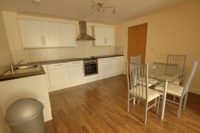  Image of 1 bedroom Flat to rent in The Springs Wakefield WF1 at 17 Custom House, The Springs, Wakefield