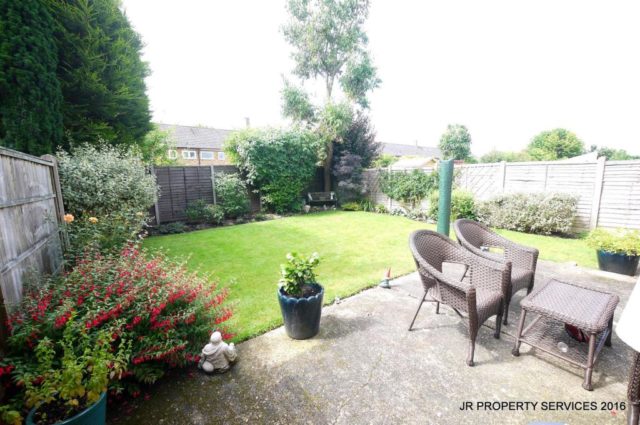 Image of 4 bedroom Detached house for sale in Stafford Close Cheshunt Waltham Cross EN8 at Stafford Close, West Cheshunt