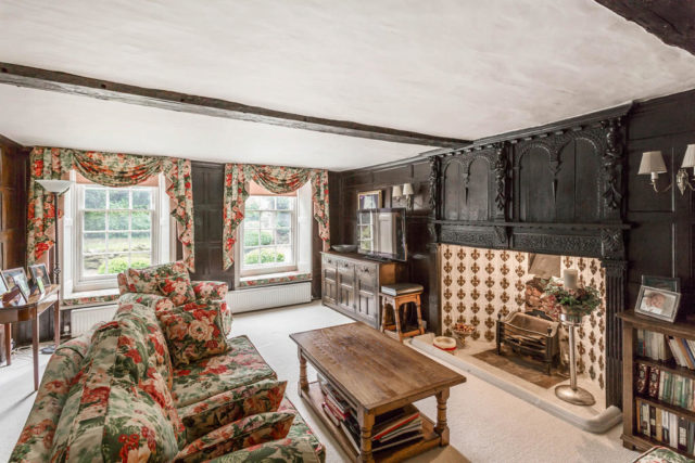  Image of 5 bedroom Detached house for sale in High Street Limpsfield Oxted RH8 at High Street, Limpsfield, RH8