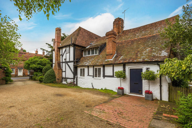  Image of 5 bedroom Detached house for sale in High Street Limpsfield Oxted RH8 at High Street, Limpsfield, RH8