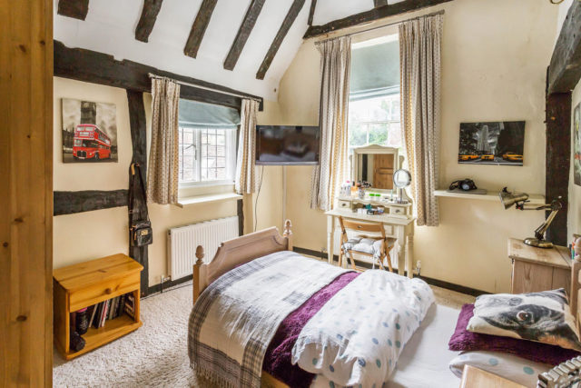  Image of 5 bedroom Detached house for sale in High Street Limpsfield Oxted RH8 at High Street, Limpsfield, RH8