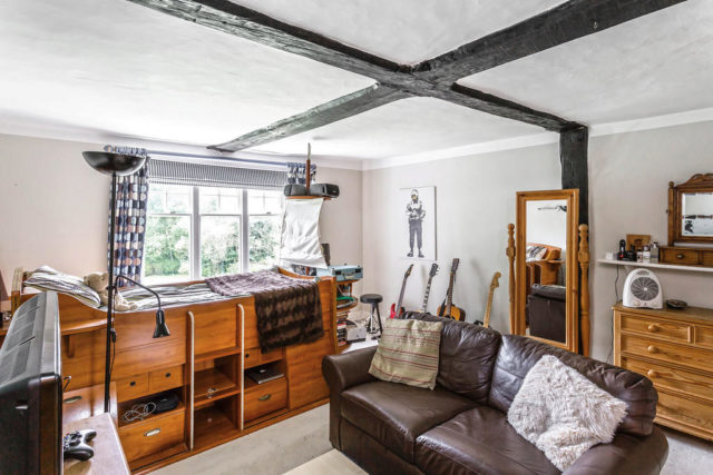  Image of 5 bedroom Detached house for sale in High Street Limpsfield Oxted RH8 at High Street, Limpsfield, RH8