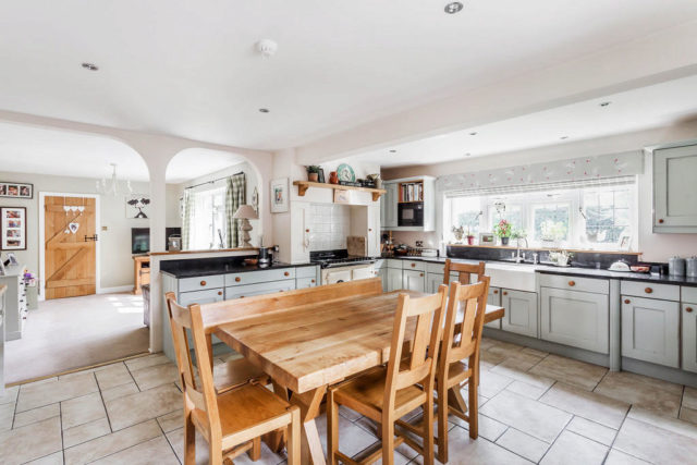  Image of 5 bedroom Detached house for sale in Popes Lane Oxted RH8 at Popes Lane, Oxted, RH8