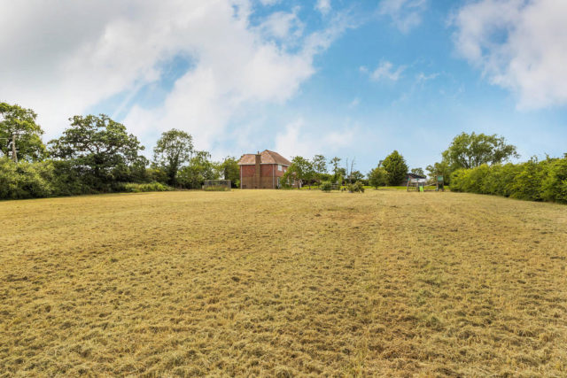  Image of 5 bedroom Detached house for sale in Popes Lane Oxted RH8 at Popes Lane, Oxted, RH8