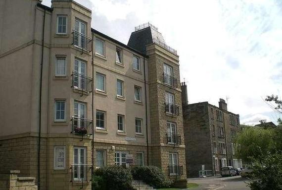 2 bedroom Flat to re...