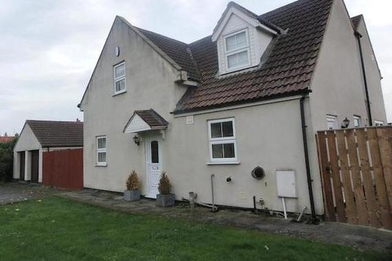 3 bedroom Property f...