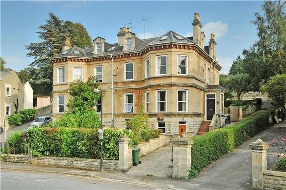 1 bedroom Flat for s...
