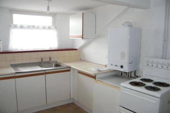 1 bedroom Flat to re...