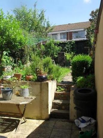 3 bedroom Property t...