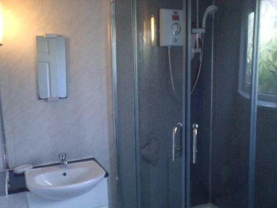 4 bedroom Property t...