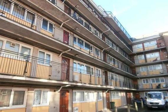 1 bedroom Flat for s...