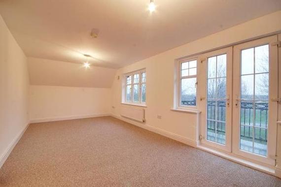 2 bedroom Flat to re...