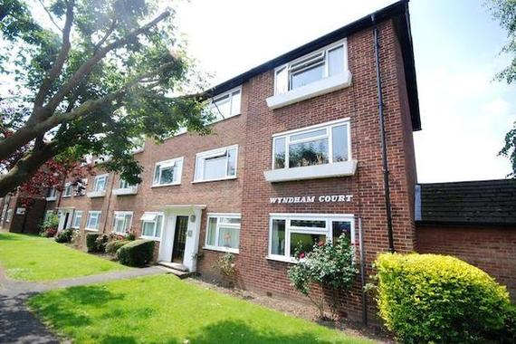 2 bedroom Flat to re...