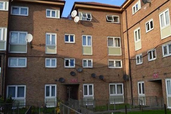 3 bedroom Flat for s...