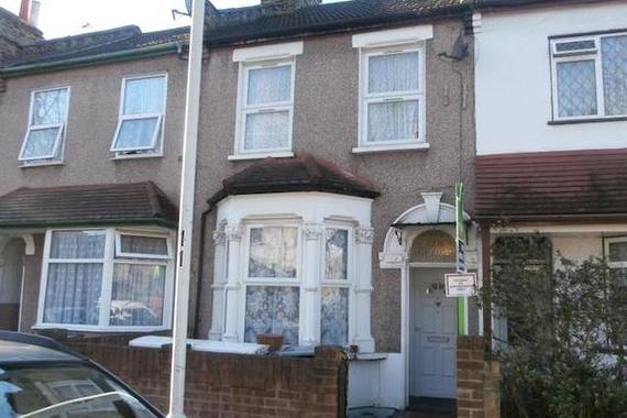 3 bedroom Property f...