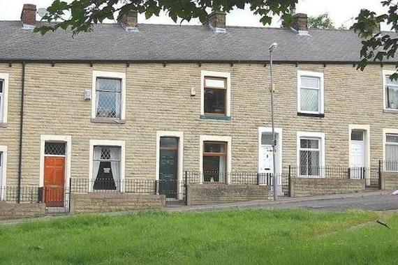 2 bedroom Terraced f...