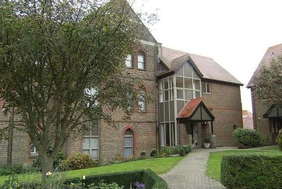 2 bedroom Flat to re...