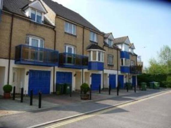 3 bedroom Property t...