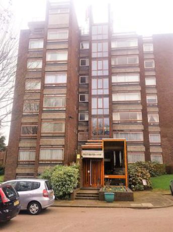 3 bedroom Flat for s...