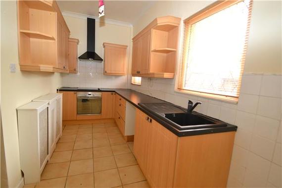 2 bedroom Terraced t...