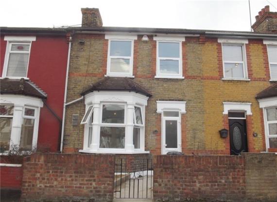 3 bedroom Terraced t...