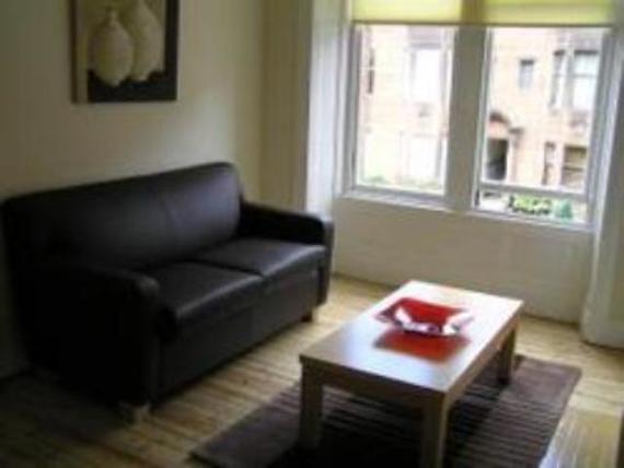 3 bedroom Flat to re...