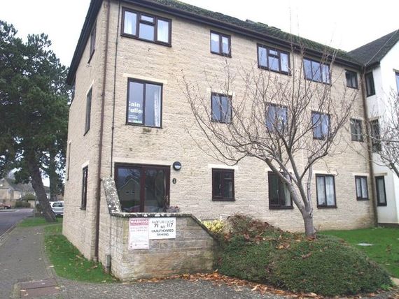 1 bedroom Property f...