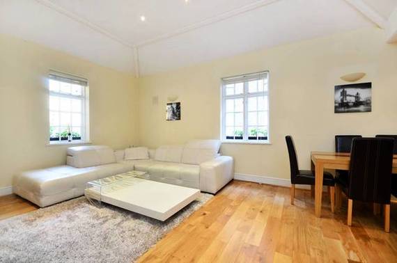 2 bedroom Flat to re...