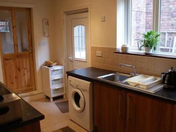 2 bedroom Flat to re...